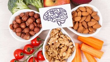 Welche Vitamine sind notwendig, um das Gedächtnis zu verbessern